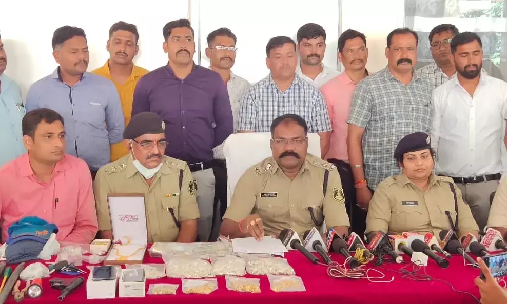 किंग खान के बेटे आर्यन समेत आठों आरोपियों को 14 दिन की जेल, एनसीबी की कस्टडी कोर्ट ने नामंजूर की