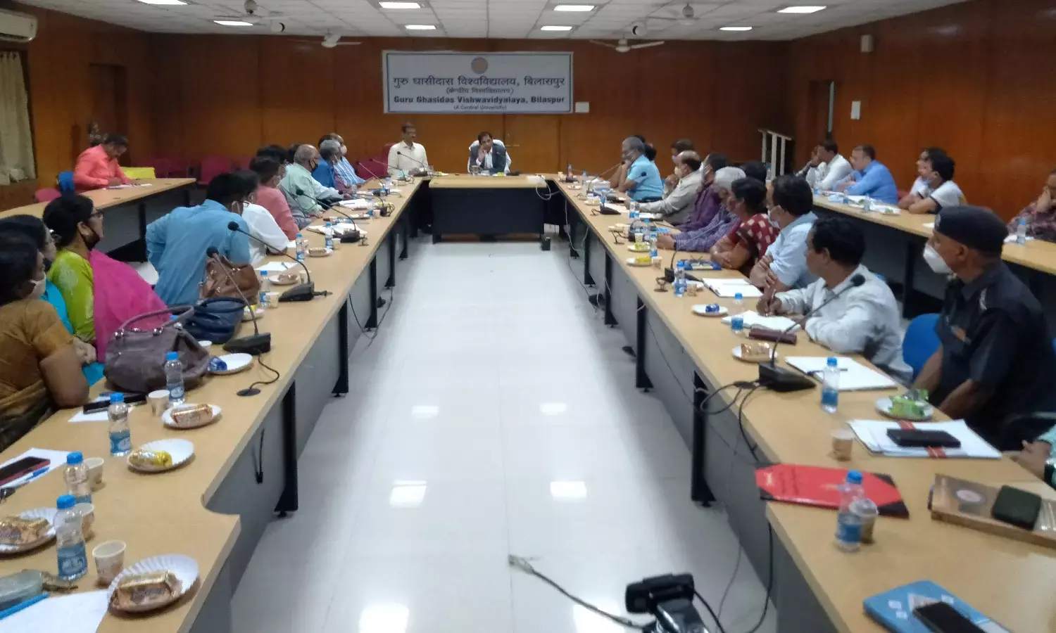 कोई भी शैक्षणिक संस्थान विद्यार्थियों, शिक्षकों एवं कर्मचारियों के समर्पण भरे काम से महान बनता है-कुलपति प्रो0 चक्रवाल