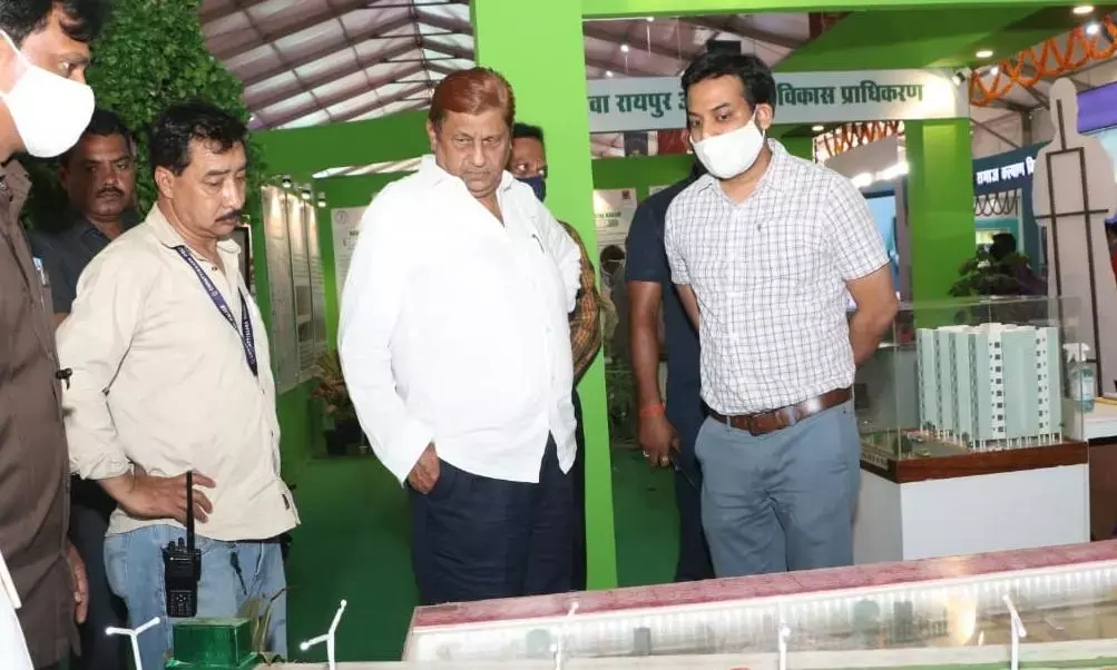 आवास एवं पर्यावरण मंत्री मोहम्मद अकबर ने आरडीए के प्रदर्शनी स्टॉल का किया अवलोकन... विक्रय योग्य संपत्तियों की भी जानकारी ली