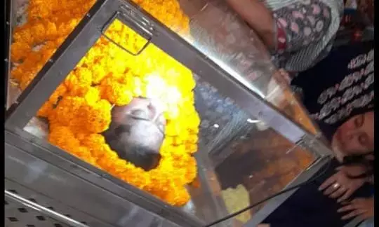 खैरागढ़ राजपरिवार की दीवाली हुई काली: MLA देवव्रत के अकस्मात देहावसान से सकते में छत्तीसगढ, मुख्यमंत्री बघेल, विधानसभा अध्यक्ष महंत, अमित जोगी ने दी श्रद्धांजलि