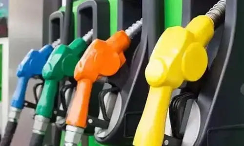 पेट्रोल-डीजल सस्ता: केंद्र की ओर से राहत देने के बाद अब इन राज्यों ने घटाया पेट्रोल-डीजल पर टैक्स, जानें कितनी हैं कीमतें