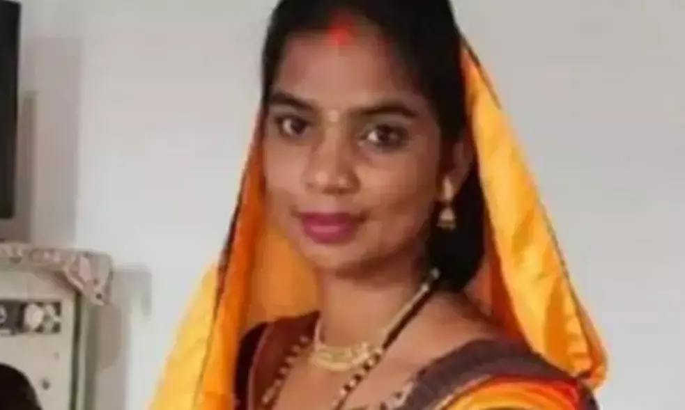 कांग्रेस नेत्री की लाश: कांग्रेस की बैठक में हुई थी शामिल, सुबह फंदे में लटका मिला शव....पुलिस जाँच में जुटी