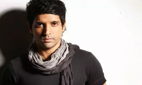 एक्टर गिरफ्तार: बच्चों को रेप की धमकियां देने का आरोप, फरहान अख्तर को अब फीमेल जर्नलिस्ट की चिंता...