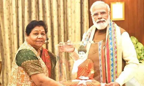 प्रधानमंत्री मोदी  से राज्यपाल की मुलाकात: राज्यपाल उइके ने PM भेंट कर विभिन्न मुद्दों पर की चर्चा....
