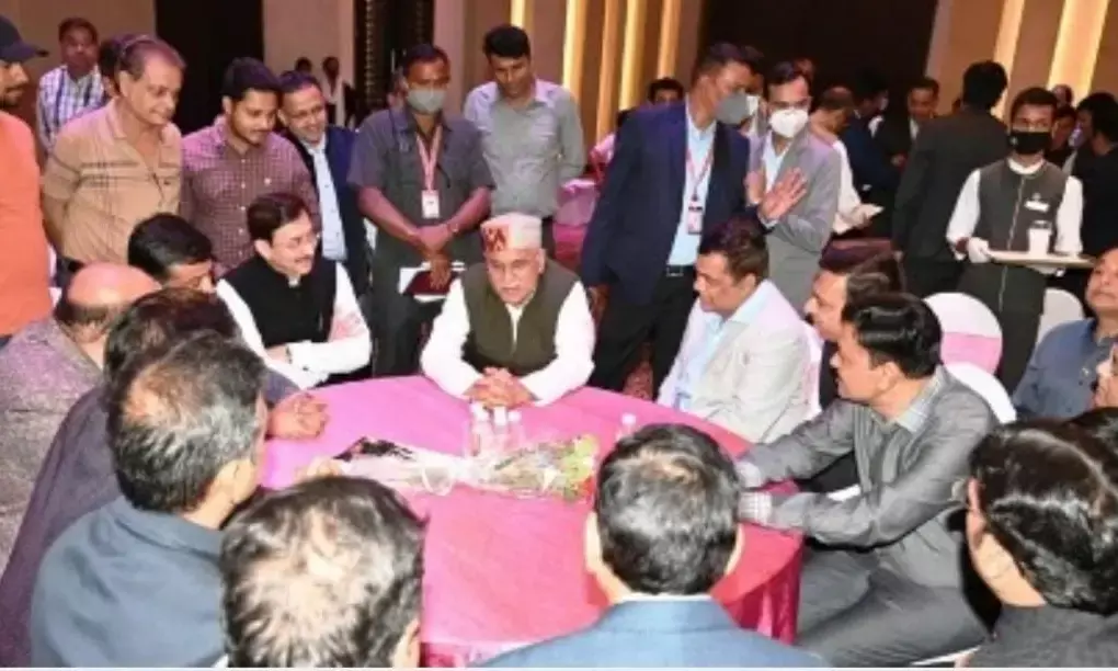 दीपावली मिलन समारोह में मुख्यमंत्री और उद्योग समूहों से चर्चा...CM ने कहा- औद्योगिक विकास और ईज़ ऑफ डुइंग बिजनेस के लिए सरकार सदैव तत्पर