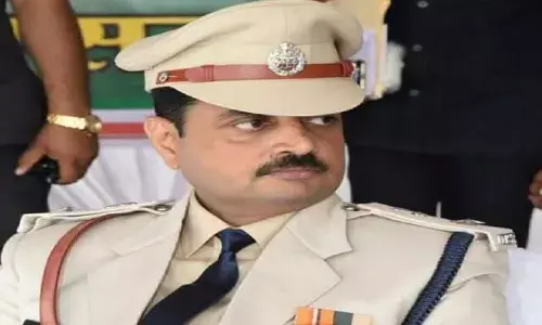 Bilaspur News: TI-SI सस्पेंड; एसपी पहुंचे आधी रात थाने, जांच में लापरवाही पर इंस्पेक्टर-एसआई निलंबित... इस थाने के टीआई पर भी गिरी गाज...