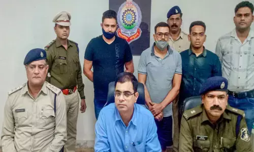 10 जिलों की पुलिस जिसे तलाश रही थी, वो मिला पुणे में, 21 करोड़ की ठगी कर था फरार...