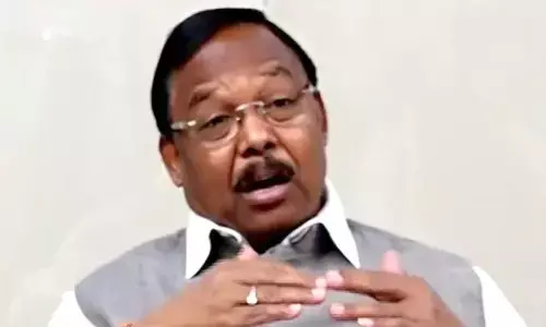 डीएमएफ की बैठक में नाराज सांसद नेताम ने छोड़ी बैठक : स्वीकृत कार्यों की सूची देख भड़के रामविचार.. मीडिया से कहा- प्रस्ताव कब माँगे गए.. ये पता नहीं चला..हम कोई पुतला नही..कि बैठे सर हिलाएँ और चले आएँ.. जनहित के लिए है डीएमएफ