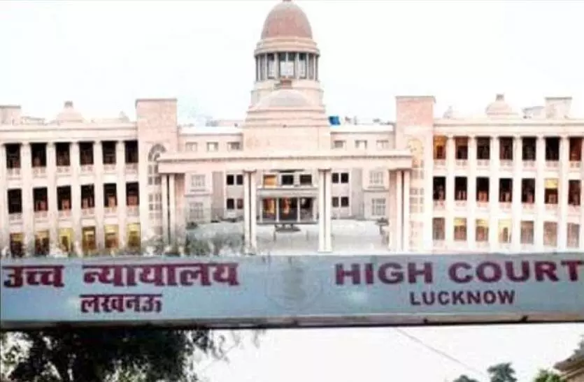 जस्टिस ने जब गरीब छात्रा को आईआईटी में एडमिशन के लिए जेब से भर दी फीस, पैसे का जुगाड़ करने समय देने के लिए छात्रा ने लगाई थी हाईकोर्ट से गुहार जस्टिस ने जब गरीब छात्रा को आईआईटी में एडमिशन के लिए जेब से भर दी फीस, पैसे का जुगाड़ करने समय देने के लिए छात्रा ने लगाई थी हाईकोर्ट से गुहार