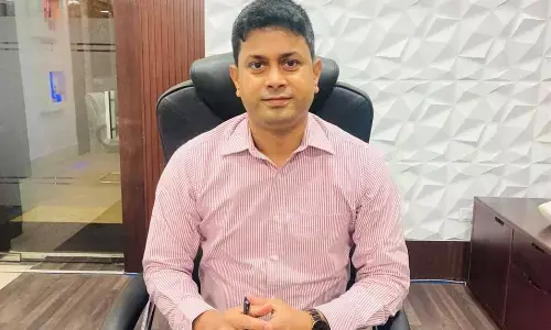 कलेक्टर का अनोखा प्रयासः शिक्षा की गुणवत्ता सुधारने सरकारी स्कूलों को गोद लेने की योजना, जिले के हर अधिकारी लेंगे एक-एक स्कूलों की देख-रेख की जिम्मेदारी