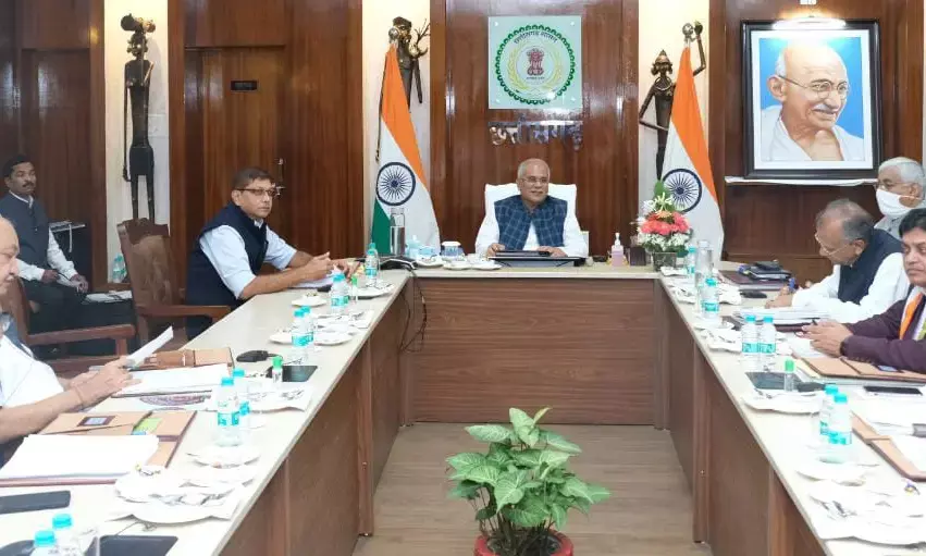 कैबिनेट की बैठक शुरू, अनुपूरक के साथ ही विधानसभा के शीत सत्र में पेश होने वाले इन विधयेकों को दी जाएगा मंजूरी