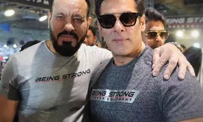 सलमान के बॉडीगार्ड शेरा सम्हाल रहे कैटरीना की शादी की सुरक्षा, पर सलमान को नहीं मिला है इनविटेशन... फोन ले जाने पर भी पाबंदी...