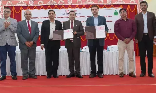 Courage, Coordination, Cooperation, Creativity and Positivity necessary for entrepreneurship development and there is no dearth of these qualities in CG-VC Prof Chakrawal, MoU signed between Guru Ghasidas University and EDII