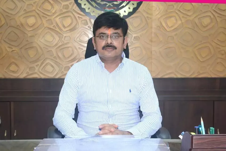 NPG इम्पैक्टः कलेक्टर का बड़ा एक्शन, सीमेंट प्लांट के रजिस्ट्री घोटाले में नुवोको कंपनी को दिया कड़ा नोटिस...,मांगा जवाब, आईजी रजिस्ट्रेशन को लिखा डीओ लेटर, पढ़िए नोटिस में क्या लिखा...
