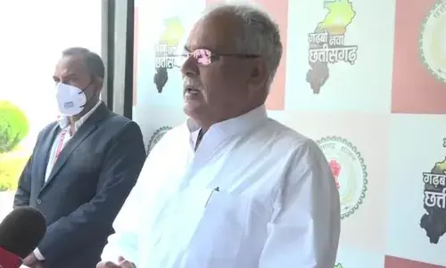 बृजमोहन के गुस्से पर सीएम भूपेश ने ली चुटकी....चुनाव में हार को देखते बृजमोहन को कुछ सूझ नहीं रहा, इसलिए पुलिस पर निकाल रहे खीज