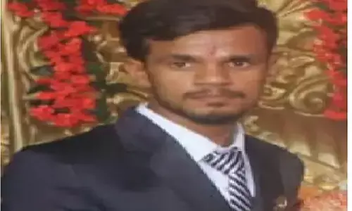 छात्र का शव: घर से निकले युवक की लाश मिली दोस्त के घर, दोस्त बोले- सट्टे और जुआ खेलने का था आदि....