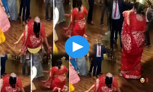 VIDEO-आंटीजी ने किया ऐसा ताबड़तोड़ डांस, वीडियो देखकर हंसी नहीं रोक सकेंगे आप...