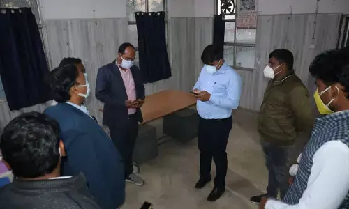 CG-स्कूल में कोरोना विष्फोट: एक प्राचार्य, दो शिक्षक सहित 40 स्कूली बच्चे कोरोना पॉजिटिव...स्कूल सील