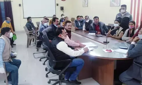 4690 प्रधान पाठक प्राथमिक शाला पदोन्नति हेतु सभी जिला शिक्षा अधिकारियों को निर्देश जारी करने की मांग... संयुक्त संचालक शिक्षा संभाग बिलासपुर को ज्ञापन सौपकर टीचर्स एसोसिएशन के पदाधिकारियों ने की चर्चा