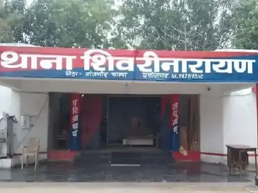 पुलिसकर्मियों से भरी बस को ट्रक ने मारी टक्कर, महिला पुलिसकर्मी सहित 20 घायल...