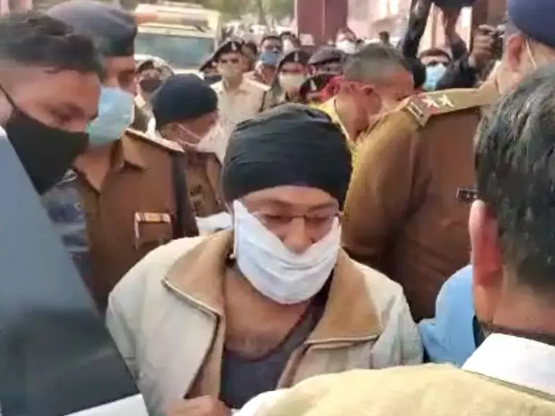 IPS जीपी सिंह को जेल से इलाज के लिए लाया गया आंबेडकर अस्पताल, चल रहा है स्वास्थ्य परीक्षण