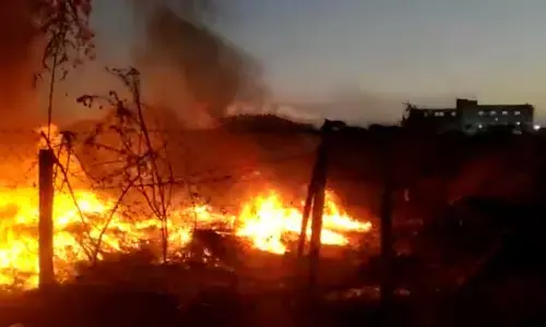 धान खरीदी केंद्र में लगी भीषण आग, पुलिस जांच में जुटी...