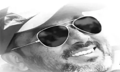 फिल्ममेकर की मौत:  कोरोना से इस डायरेक्टर की हुई निधन, KGF फिल्म में कर चुके है कम... जानिए