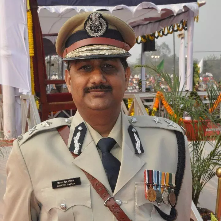 CG Police: छुट्टी के दिन हरकत में PHQ, सुबह डीजीपी के अलर्ट से टूटी आईजी साहबों की नींद, ली इमरजेंसी मीटिंग, जानिए क्या था मसला