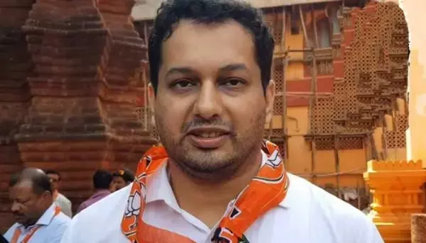 गोवा में भाजपा के आधार स्तंभ रहे मनोहर पर्रिकर के पुत्र उत्पल ने भाजपा को किया नमस्ते.. निर्दलीय लड़ेंगे पिता की सीट पणजी से