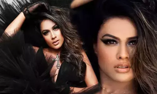 सफेद गाउन में दिखीं निया शर्मा बेहद खूबसूरत, शहज़ादी की तरह दिए पोज़... भाई की शादी में जमकर किया डांस... देखें  PHOTOS