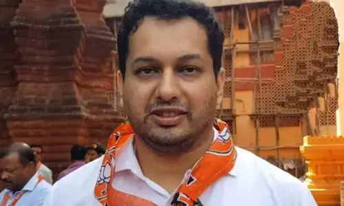 गोवा में भाजपा के आधार स्तंभ रहे मनोहर पर्रिकर के पुत्र उत्पल ने भाजपा को किया नमस्ते.. निर्दलीय लड़ेंगे पिता की सीट पणजी से