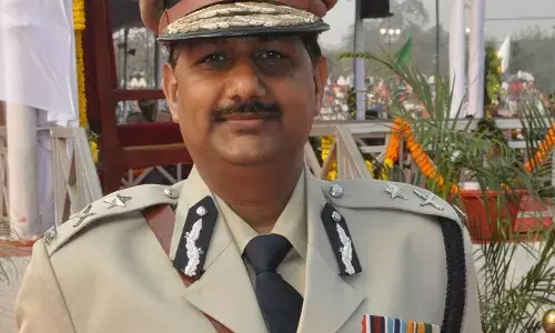 CG Police: छुट्टी के दिन हरकत में PHQ, सुबह डीजीपी के अलर्ट से टूटी आईजी साहबों की नींद, ली इमरजेंसी मीटिंग, जानिए क्या था मसला