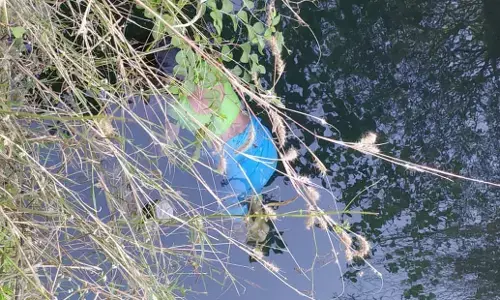 कुएं में मिली महिला की लाश,कपड़े से बंधे थे पैर...पुलिस जांच में जुटी