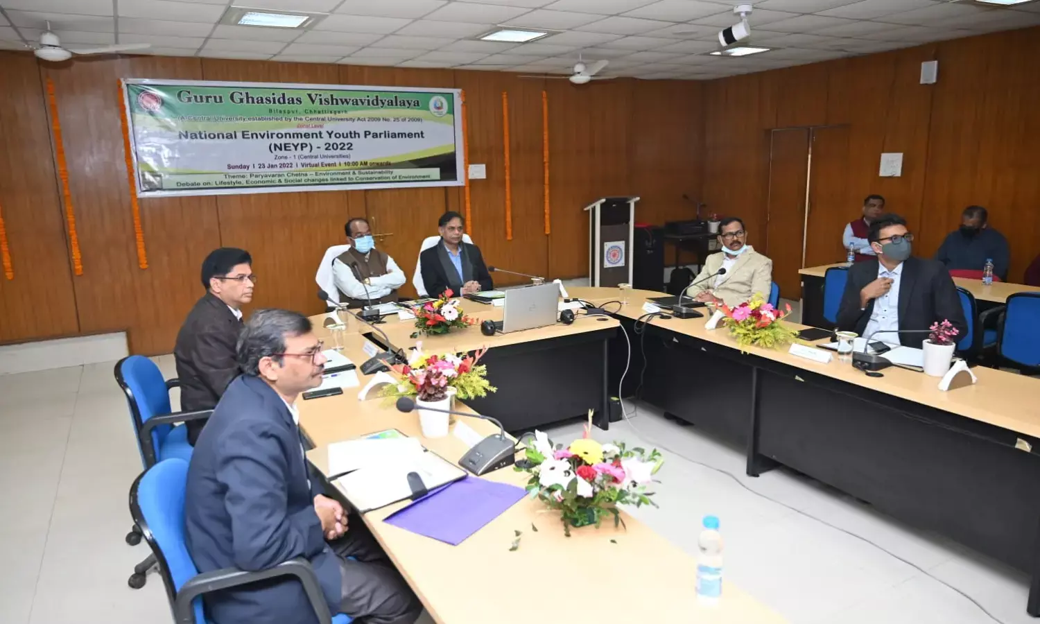 प्रकृति की वंदना हमारी संस्कृति है...भारत पर्यावरण में विश्व को मार्गदर्शन करने में सक्षम-कुलपति चक्रवाल