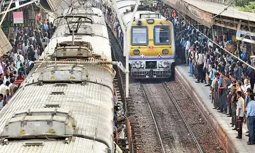 रेल्वे सम्पति को तोड़फोड़ करने वालो को आजीवन नौकरी से किया जाएगा वंचित...रेल्वे ने जारी किया आदेश