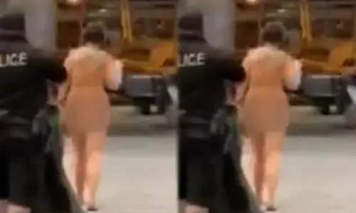 अजीबो गरीब : एयरपोर्ट पर बिना कपड़ों के नाचने लगी महिला, फिर की ऐसी हरकत... लोगों ने देख बना डाला वीडियो... जानिए