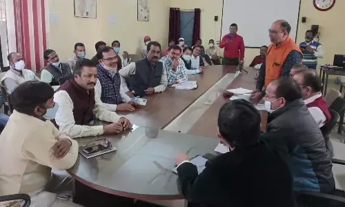 शिक्षक पद पर पदोन्नति हेतु अंतरिम सूची 1–2 दिन में जारी?...पदोन्नति प्रक्रिया को लेकर संयुक्त संचालक से मिला टीचर्स एसोसिएशन... रायगढ़ व सक्ती के शिक्षकों के त्रुटि पूर्ण सूची में होगा सुधार...