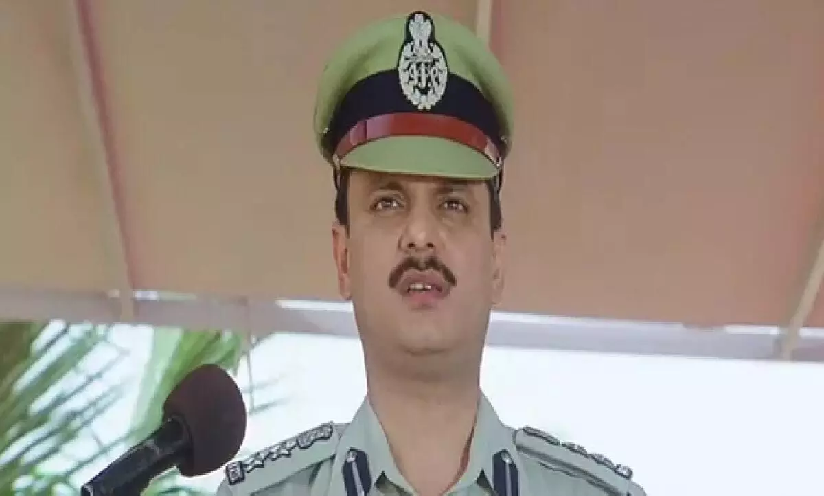 IPS असीम के बाद अब ED के ज्वाइंट डायरेक्टर की राजनीति में एंट्री... वीआरएस स्वीकृत, यहां से हो सकते हैं भाजपा प्रत्याशी IPS असीम के बाद अब ED के ज्वाइंट डायरेक्टर की राजनीति में एंट्री... वीआरएस स्वीकृत, यहां से हो सकते हैं भाजपा प्रत्याशी