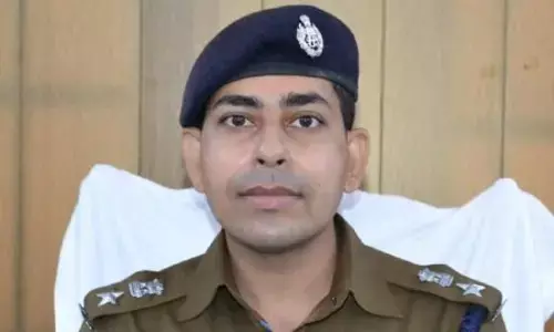 IPS अफसर का ट्वीट,  पुष्पा झुकेगा भी, धरा भी जाएगा... ट्वीट पर यूजर्स का मजेदार रिएक्शन, पढ़िये