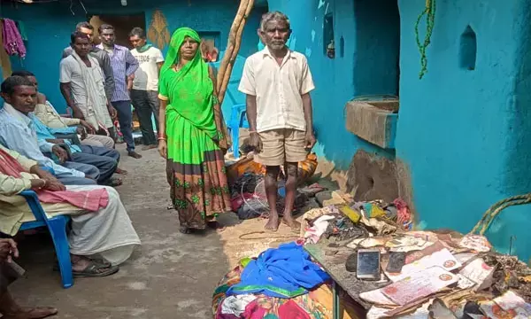 शहनाई की गूंज से पहले दूल्हे के घर में लगी आग... जलकर खाक हुआ सारा सामान...10 दिन बाद होनी है शादी