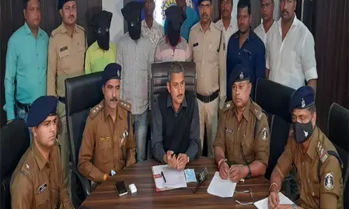 खौफनाक हत्या: दो दोस्तों ने ही अपने साथी को उतारा था मौत के घाट, पहले पत्थरों से सिर कुचला, फिर प्राइवेट पार्ट पर भी किया वार... मर्डर की वजह जानकर हो जाएंगे रौंगटे खड़े...