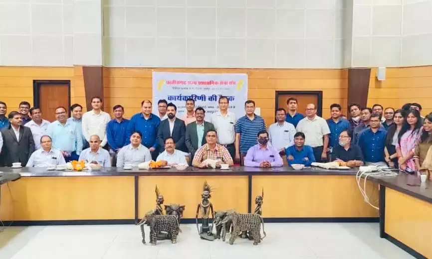 वकीलों की मारपीट पर भड़के राप्रसे अधिकारी, गिरफ्तारी न होने पर दी चेतावनी, सरकार से संरक्षण की मांग