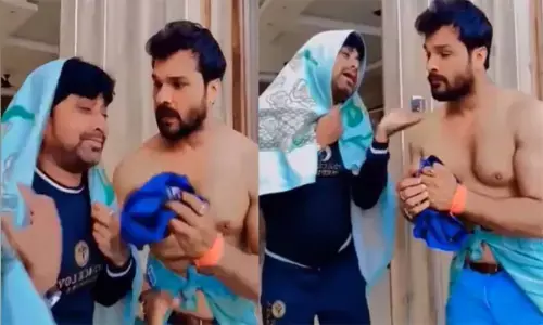 VIDEO: खेसारी लाल यादव ने बनाई जा कामय रजऊ पर रील, एक्टर ने किया फैन्स को इस गाने से मदहोश