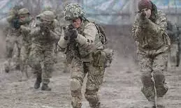 ब्रेकिंग-यूक्रेन पर रूस का हमला शुरूः पुतिन की दो टूक - हस्तक्षेप किया तो हम इतिहास को बदल देंगे अमेरिका के सुर बदले, बोले बाईडेन...