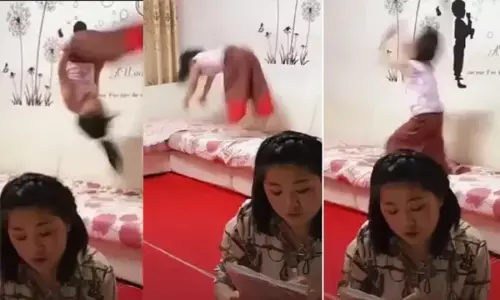 इस नन्ही सी बच्ची ने मारी ऐसी जबरदस्त बैक फ्लिप, देखकर बढ़ जाएगी दिल की धड़कन... देखें वीडियो