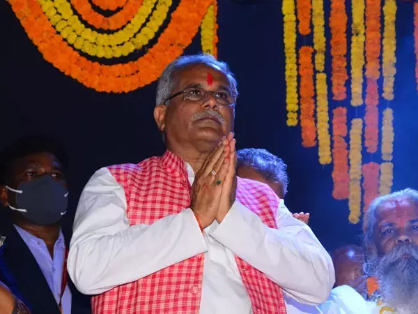 बस्तर के कलात्मक रूप से दुनिया को परिचित कराने मुख्यमंत्री भूपेश बघेल की बड़ी पहल है बादल