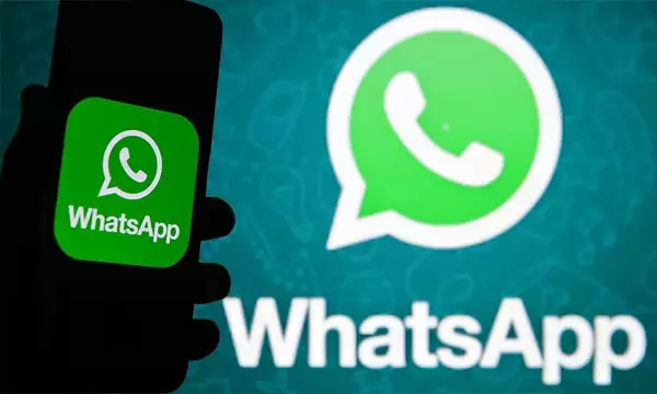 WhatsApp में आएगा कमाल फीचर: डिलीट किए मैसेज को वापस ला सकेंगे यूजर्स, नए फीचर ने मचाया तहलका... जानिए