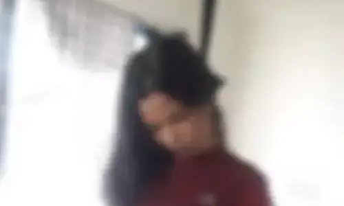 महिला कांस्टेबल की मिली लाश: सरकारी क्वाटर में फंदे से लटकत मिला शव...SP कार्यालय में थी पदस्थ....