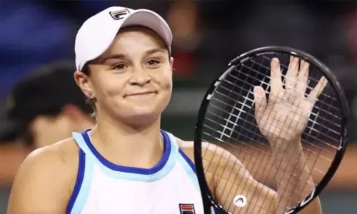 25 साल की उम्र में ही नंबर-1 टेनिस स्टार एश्ले बार्टी ने लिया संन्यास, ऐलान करते समय छलके आंसू