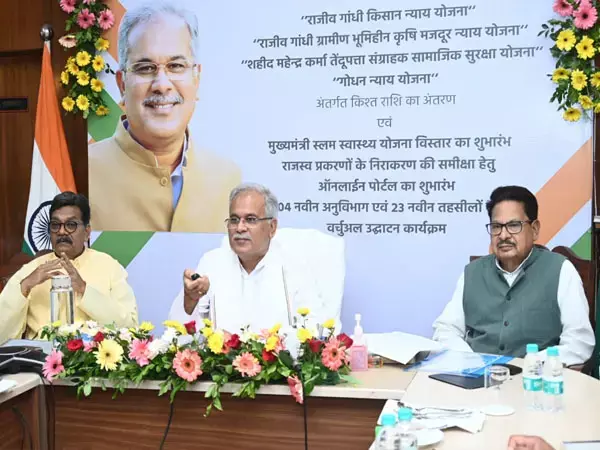 बिग ब्रेकिंग: महापौर, सभापति, पार्षद निधि में डेढ़ गुणा वृद्धि, मानदेय हुआ दोगुना, CM भूपेश का ऐलान...
